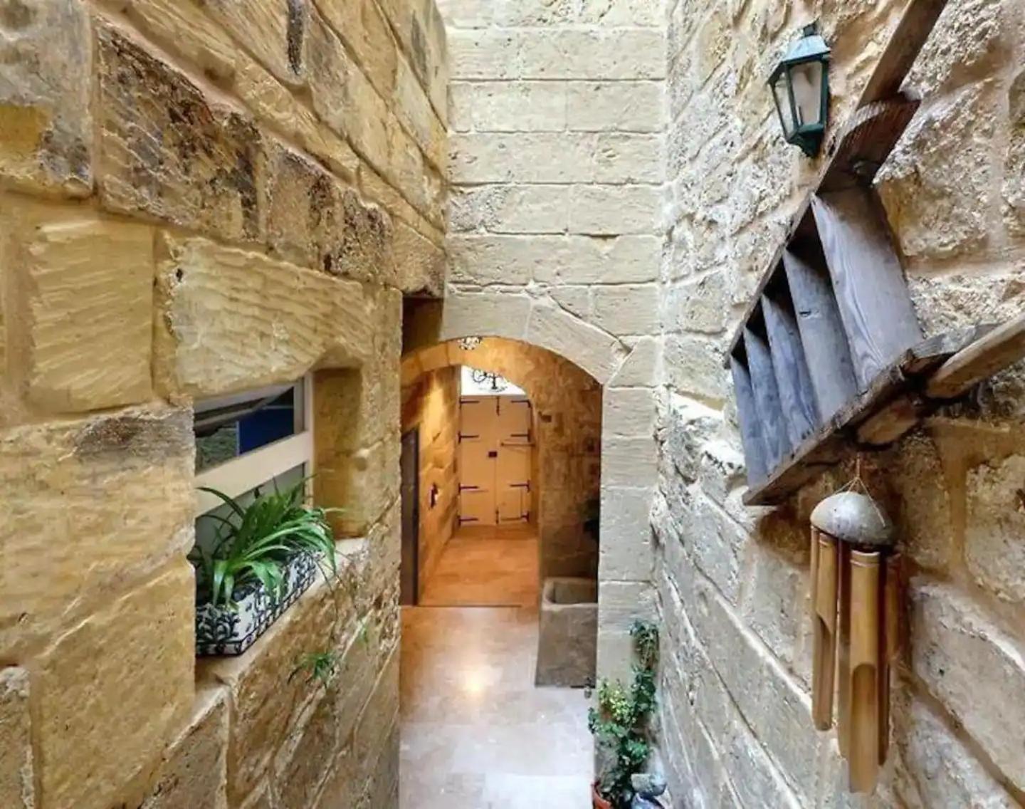 Historic Hideaways - 900 Year Old Converted Studios Victoria Buitenkant foto
