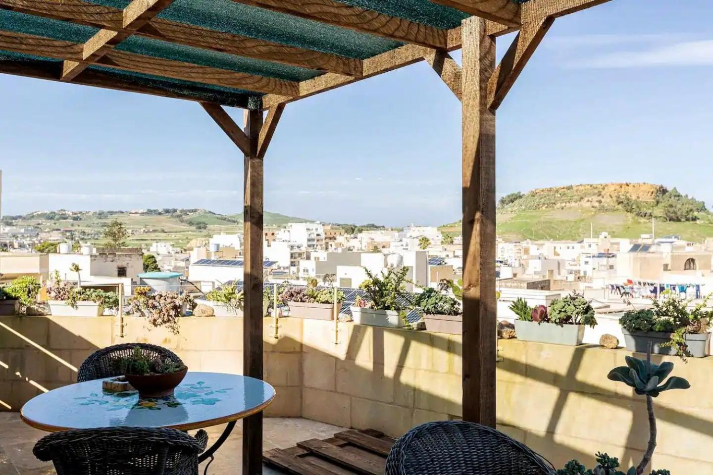 Historic Hideaways - 900 Year Old Converted Studios Victoria Buitenkant foto